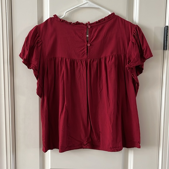 Old Navy maroon‎ blouse - Picture 4 of 4